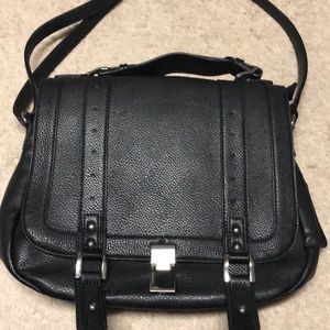Black shoulder bag